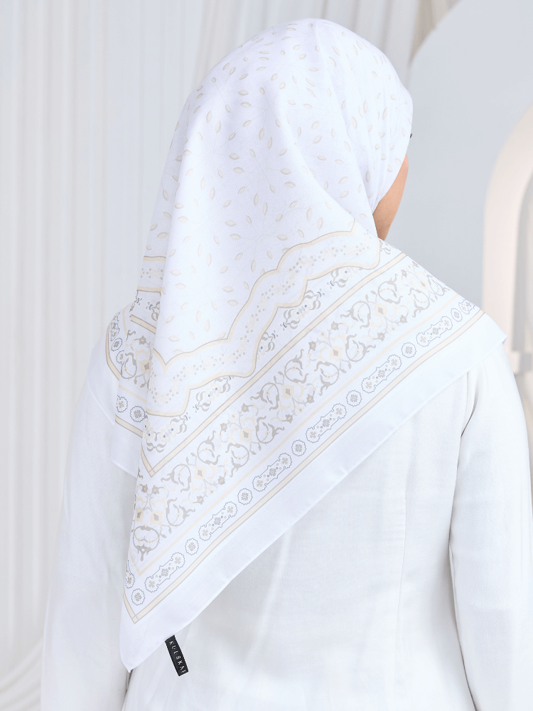MAJESTIC IVORY LACE - Image 3
